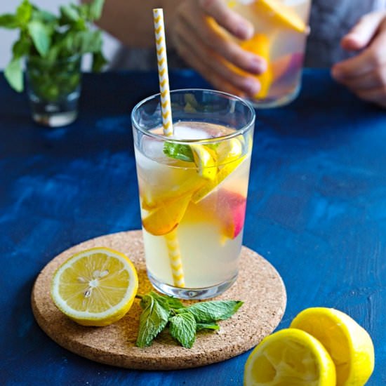 Homemade Iced Tea Recipe - Recipe photo by daniscookings