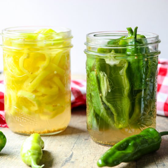 Quick Pickled Peppers - Recipe photo by the food blog