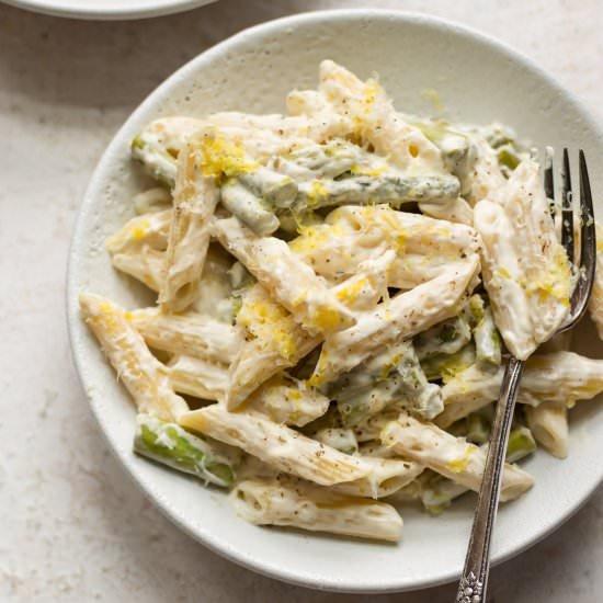 creamy lemon asparagus pasta - Recipe photo by saltandlavender
