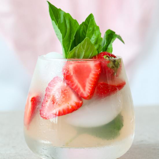 Strawberry Basil Lemonade Cocktail - Recipe photo by DailyAppetite