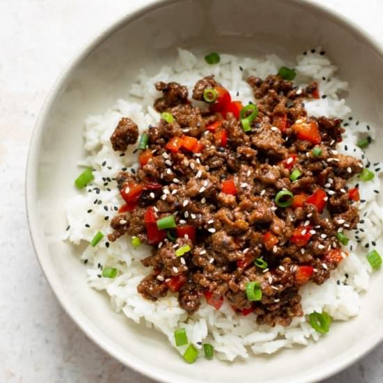 easy beef bowls - Recipe photo by saltandlavender