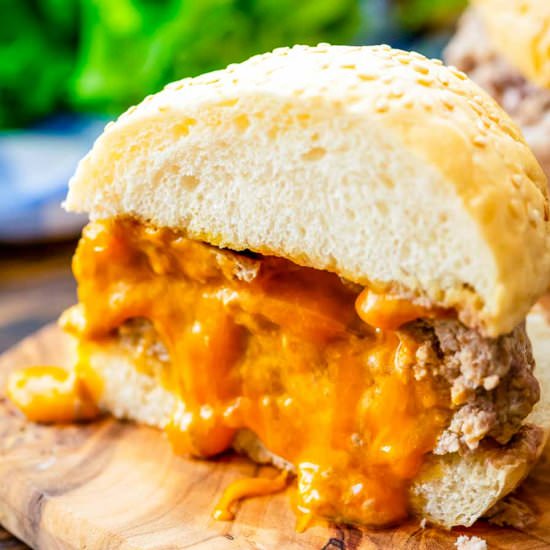 Juicy Lucy - Recipe photo by gimmesomegrilling