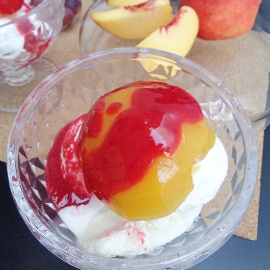 Peach Melba - Recipe photo by cookandfeed