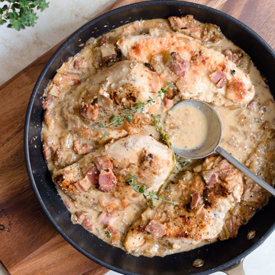 Mustard chicken with bacon sauce - Recipe photo by cherryonmysundae