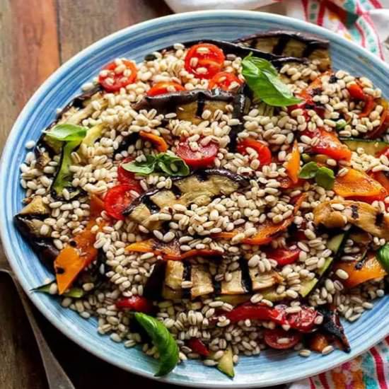 salade de légume avec l'orge - Recipe photo by viefemmedor