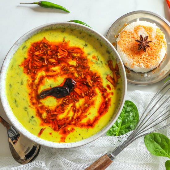 GARLIC SPINACH KADHI/ LEHSUNI PALAK - Recipe photo by Frombowltosoul