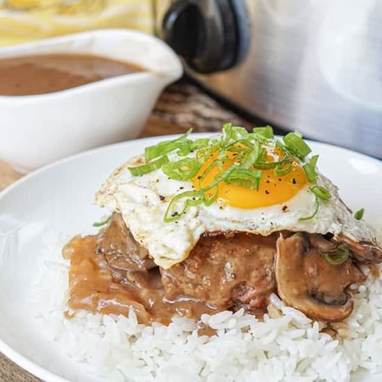 Slow Cooker Beef Gravy - Recipe photo by SundaySupper