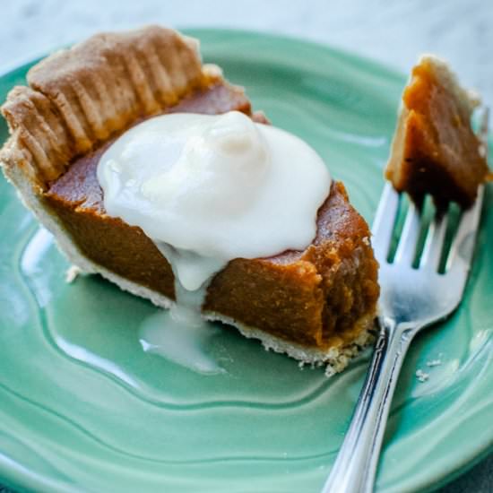 Gluten Free Vegan Pumpkin Pie - Recipe photo by moon and spoon and yum.