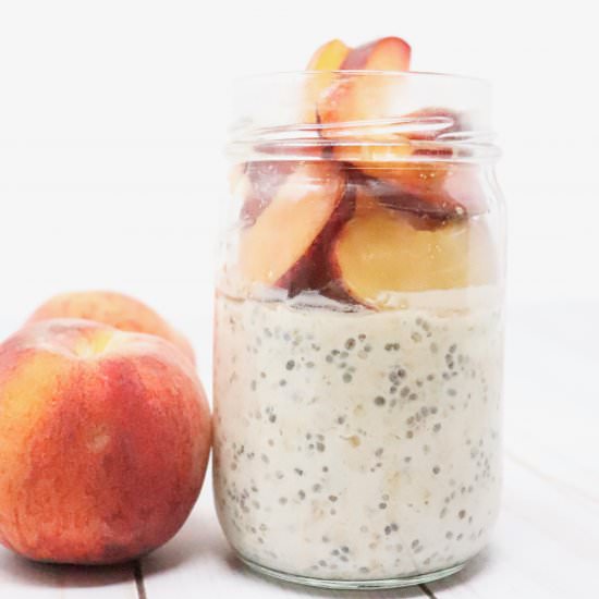 Peachy Overnight Oats - Recipe photo by simplylowcal