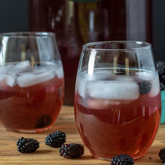 Blackberry Tea - Recipe photo by BinkysCulinaryCarnival