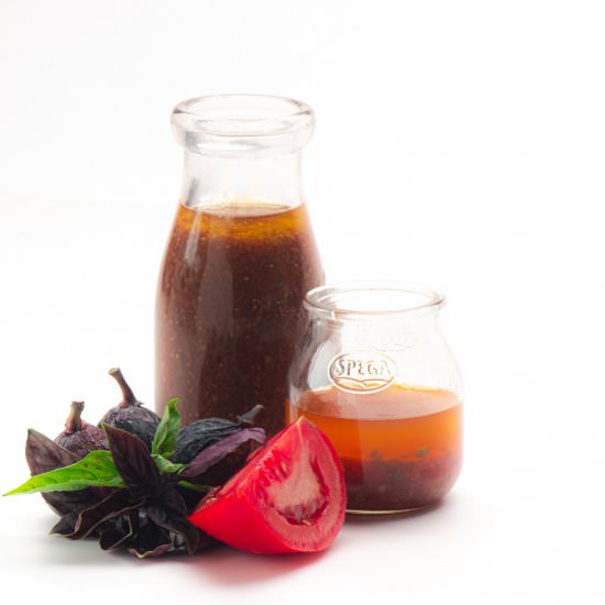 Fresh Vinaigrettes: Fig and Tomato - Recipe photo by Blue Cayenne