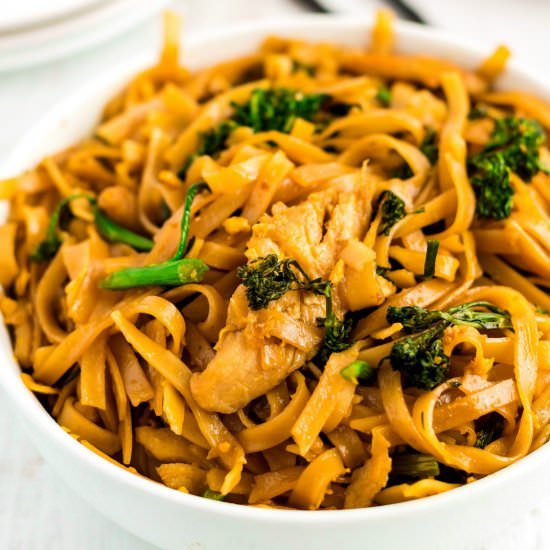 Pad See Ew - Recipe photo by FoodFolksandFun