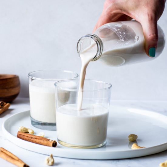 How to Make No Strain Cashew Milk - Recipe photo by nyssas_kitchen