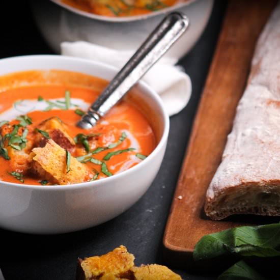 tomato basil soup - Recipe photo by Liv Vegan Strong