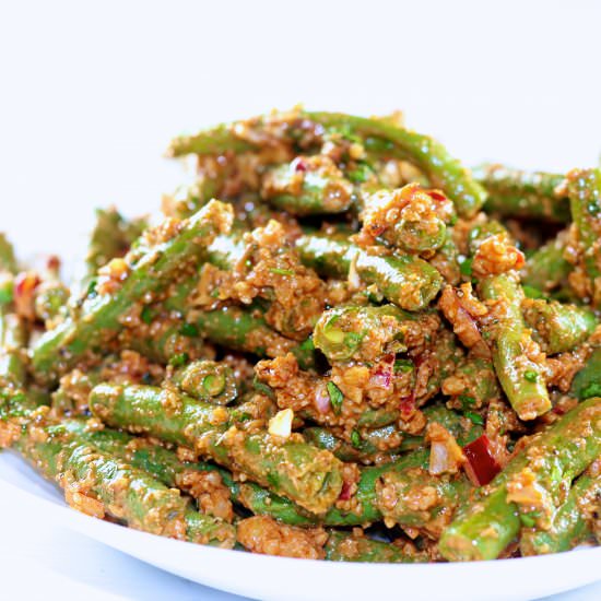 Lobio Satsivi-Georgian Green Beans - Recipe photo by explorecookeat