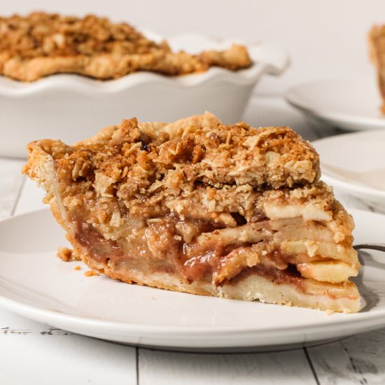 Apple Crumble Pie - Recipe photo by Everyday Pie