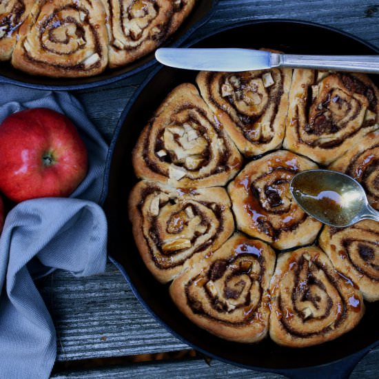 Apple Cinnamon Rolls - Recipe photo by Elke living