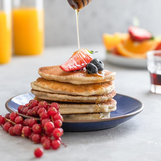 GLUTEN-FREE​ PANCAKES RECIPE - Recipe photo by Art of Palate