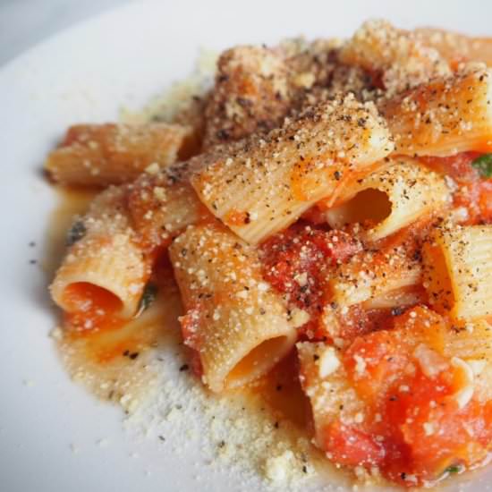 Easy Tomato Rigatoni - Recipe photo by Simply_Healthy_Vegan