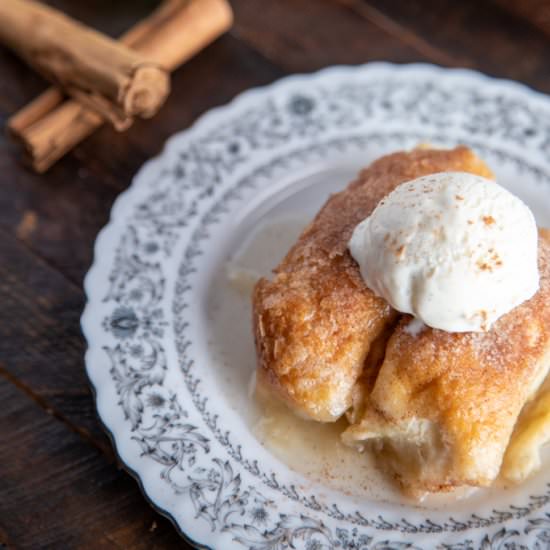 Apple dumplings - Recipe photo by KyleeCooks