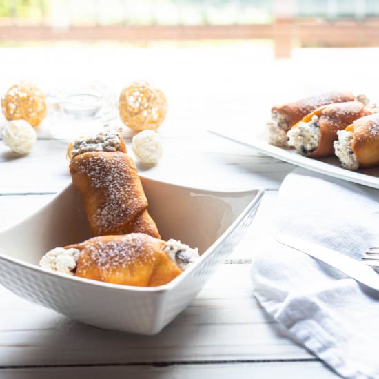 Homemade Cannoli without Wine - Recipe photo by skillets and pots