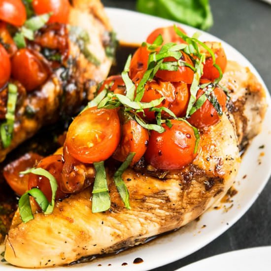 Bruschetta Chicken - Recipe photo by 1PotRecipes