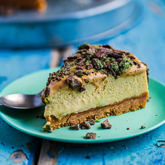 Peppermint Crisp Cheesecake - Recipe photo by heinstirred