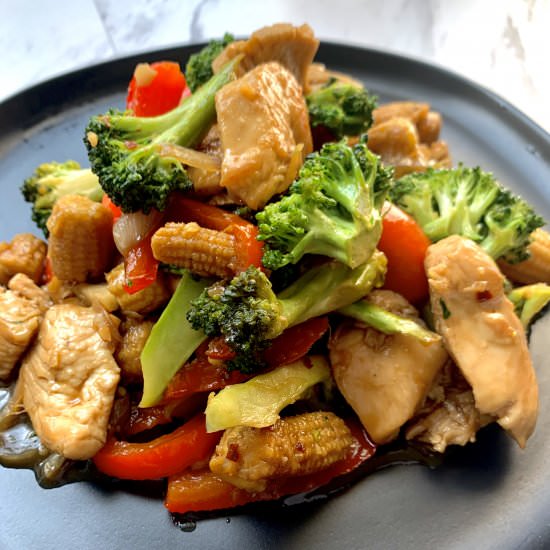 Tasty Chicken Stir Fry - Recipe photo by smileyjblog