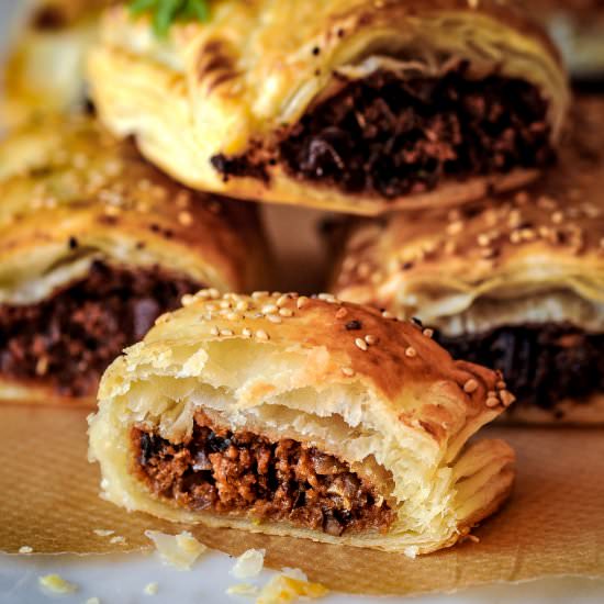 Vegan Sausage Rolls - Recipe photo by schoolnightvegan
