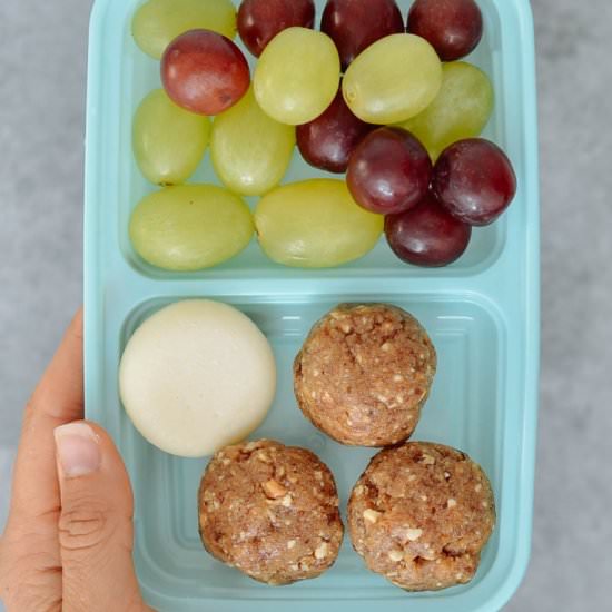 Cinnamon Apple Protein Bites - Recipe photo by mealpreponfleek