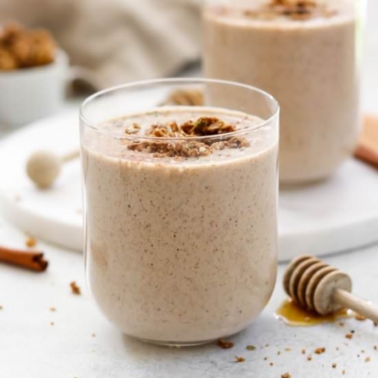 Creamy Maca Smoothie - Recipe photo by eatwithclarity