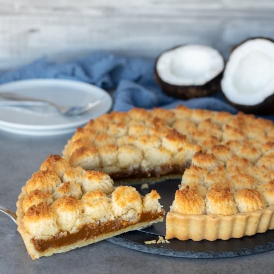 Coconut & Dulce de Leche Tart - Recipe photo by El Mundo Eats