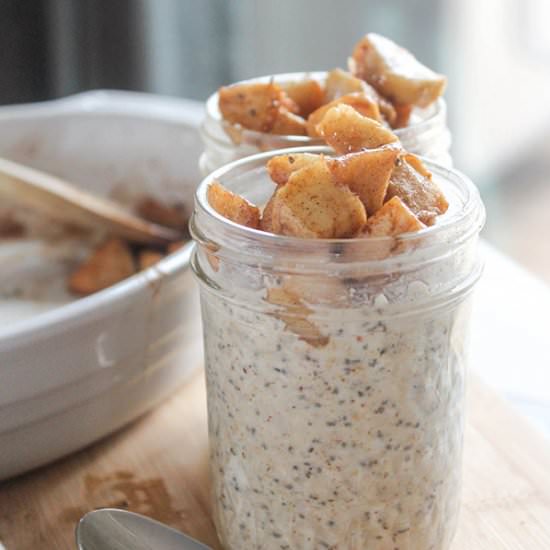 Apple and Cinnamon Overnight Oats - Recipe photo by Simple and Savory