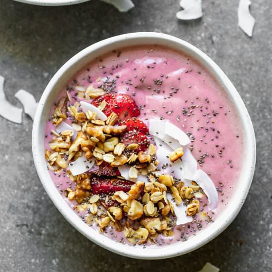 Strawberry Smoothie Bowls - Recipe photo by cookingforkeeps
