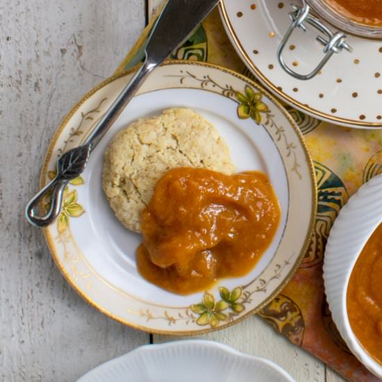 Colorado Peach Butter 3 ingredients - Recipe photo by a meal in mind