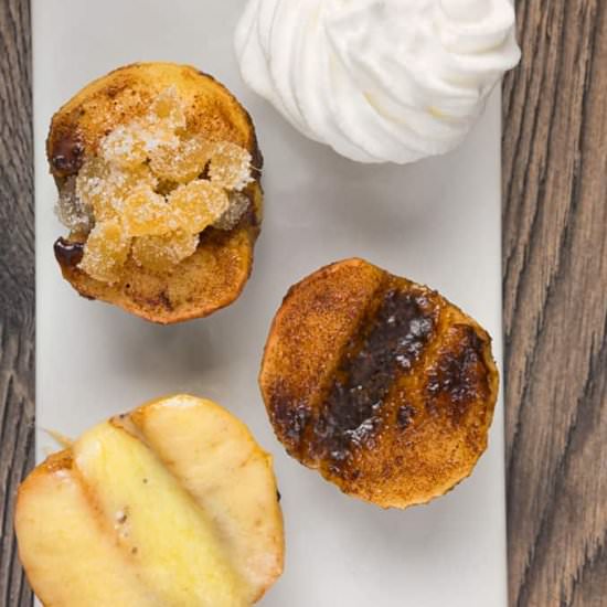 Easy Baked Apples - Recipe photo by twosleeevers