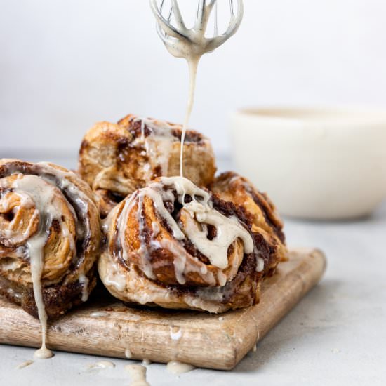 Vegan Sourdough Cinnamon Rolls - Recipe photo by ShortGirlTallOrder