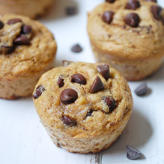 Banana chocolate chip muffins - Recipe photo by evabakes