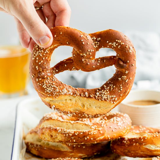 Soft Bavarian Pretzels - Recipe photo by jernejkitchen