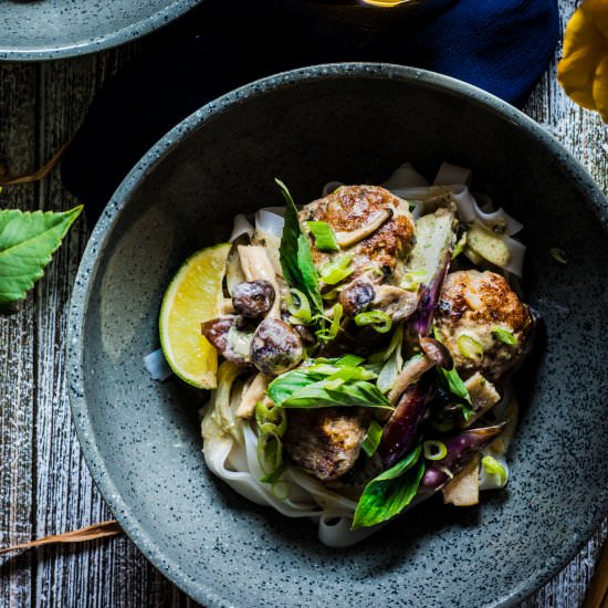 Green Curry Chicken Meatballs - Recipe photo by rhubarbandcod