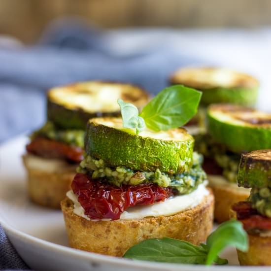 Bruschetta With Zucchini And Pesto - Recipe photo by lavenderandmacarons