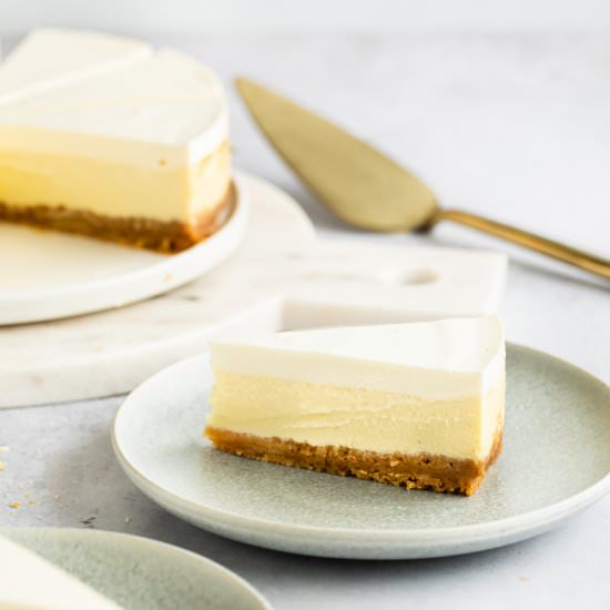 Sour Cream Cheesecake - Recipe photo by jernejkitchen