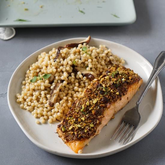 Pistachio Crusted Air Fryer Salmon - Recipe photo by jzeats