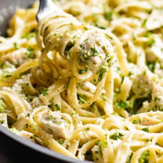 Chicken Broccoli Alfredo - Recipe photo by Girl Gone Gourmet