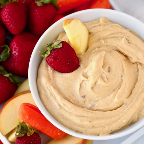Vegan Pumpkin Dip - Recipe photo by cleaneatingkitchen