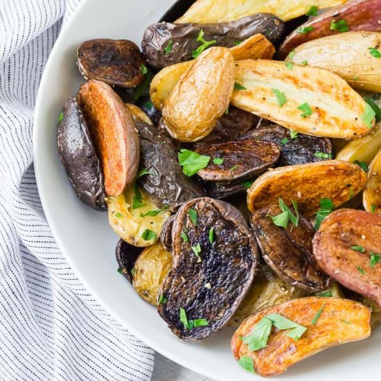 Roasted Fingerling Potatoes - Recipe photo by rachelcooksblog