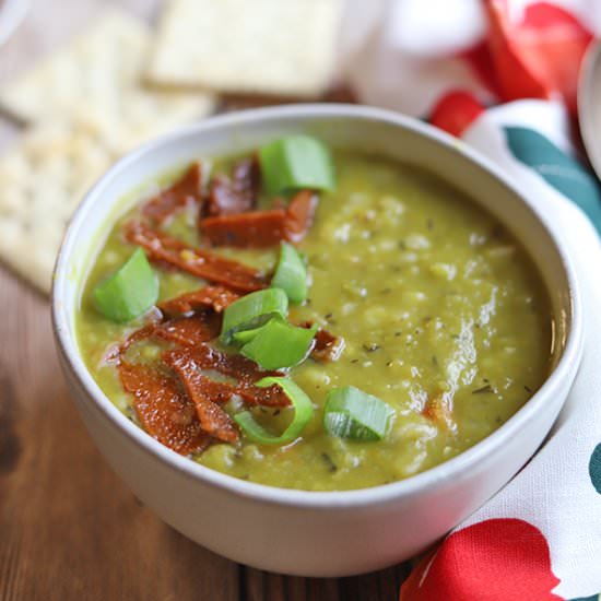 Vegan split pea soup - Recipe photo by cadryskitchen