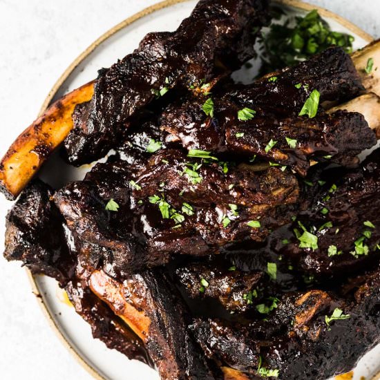 BBQ Crockpot Beef Ribs - Recipe photo by The Endless Meal