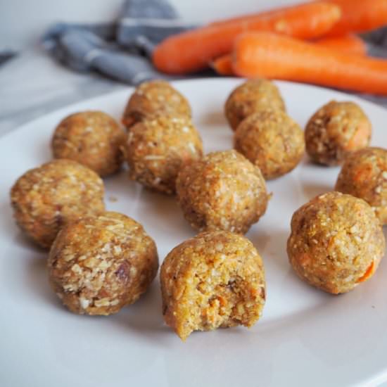 Carrot Cake Raw Balls - Recipe photo by Simply_Healthy_Vegan