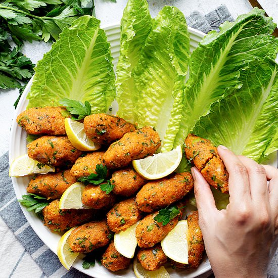 Turkish Lentil Meatballs - Recipe photo by unicorns in the kitchen